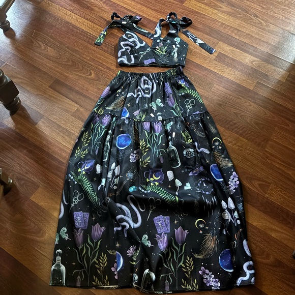 coramoon Dresses & Skirts - Coramoon 2 piece set